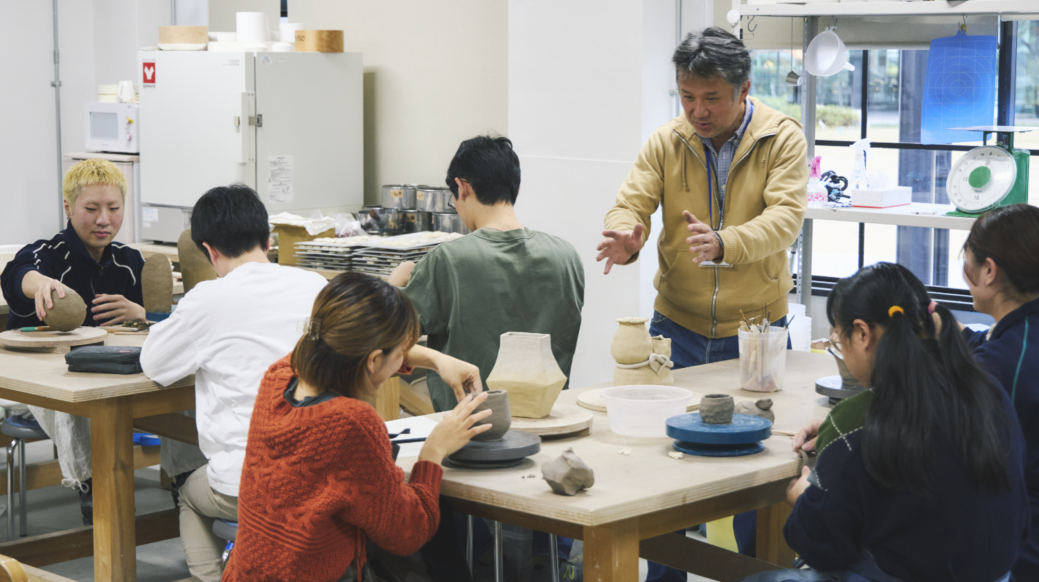 京都東山キャンパス北館 陶芸教室